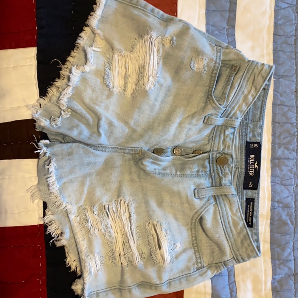 Hollister light blue Jean ripped shorts, 00